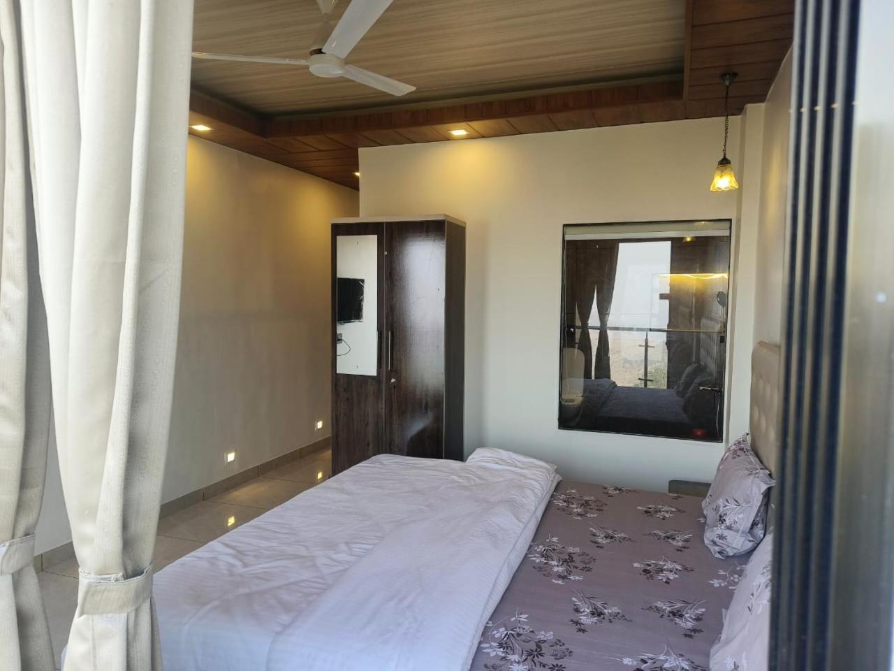 The Grange Lake View Panchgani Dış mekan fotoğraf